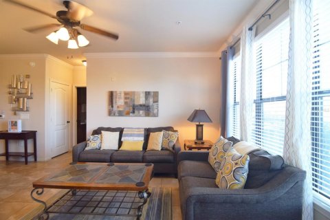 Condo in Davenport, Florida, 3 bedrooms  № 1417435 - photo 2