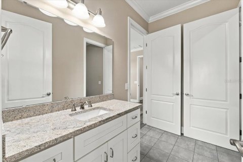 Casa en venta en Haines City, Florida, 6 dormitorios, 446.3 m2 № 2383734 - foto 29
