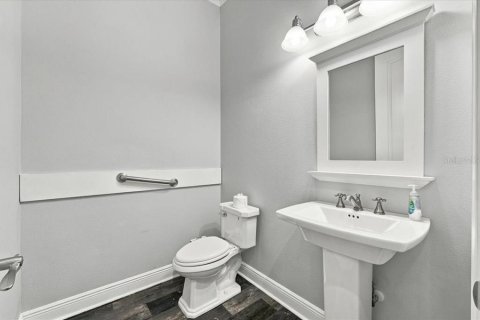 Casa en venta en Haines City, Florida, 6 dormitorios, 446.3 m2 № 2383734 - foto 26