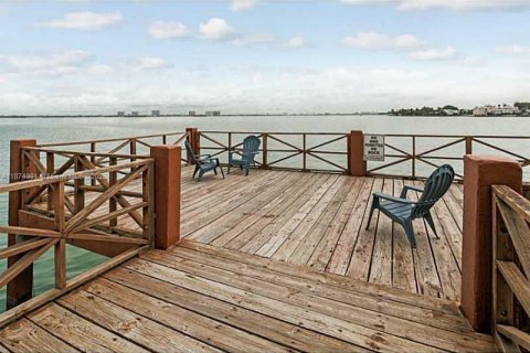 Copropriété à vendre à Miami, Floride: 2 chambres, 140.19 m2 № 1925965 - photo 23