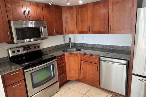 Copropriété à vendre à Miami, Floride: 2 chambres, 140.19 m2 № 1925965 - photo 8