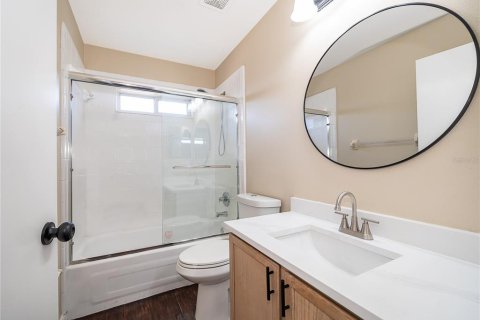 Villa ou maison à louer à Orlando, Floride: 4 chambres, 125.14 m2 № 2105120 - photo 22