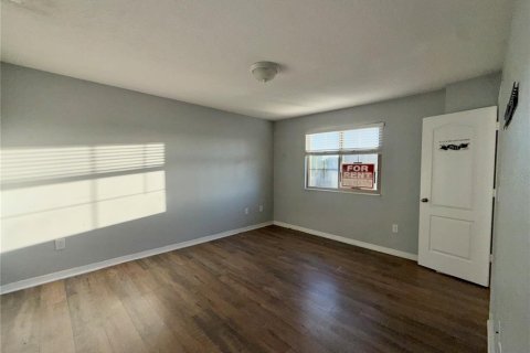 Townhouse in Orlando, Florida 3 bedrooms, 134.8 sq.m. № 2272944 - photo 12
