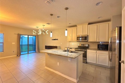 Townhouse in Orlando, Florida 3 bedrooms, 134.8 sq.m. № 2272944 - photo 7