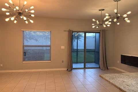 Townhouse in Orlando, Florida 3 bedrooms, 134.8 sq.m. № 2272944 - photo 3