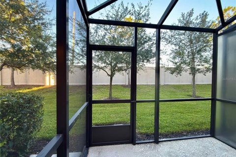 Townhouse in Orlando, Florida 3 bedrooms, 134.8 sq.m. № 2272944 - photo 4