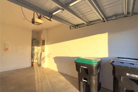 Townhouse in Orlando, Florida 3 bedrooms, 134.8 sq.m. № 2272944 - photo 27
