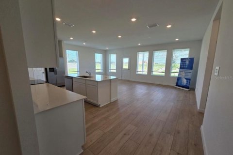 Villa ou maison à louer à Haines City, Floride: 3 chambres, 185.8 m2 № 2389463 - photo 4