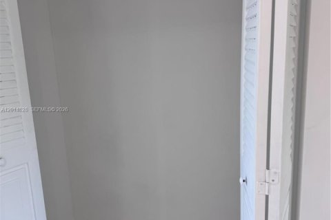 Condo in Boca Raton, Florida, 1 bedroom  № 2076542 - photo 7