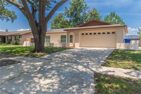 House in Tampa, Florida 3 bedrooms, 148.18 sq.m. № 1742770 - photo 3