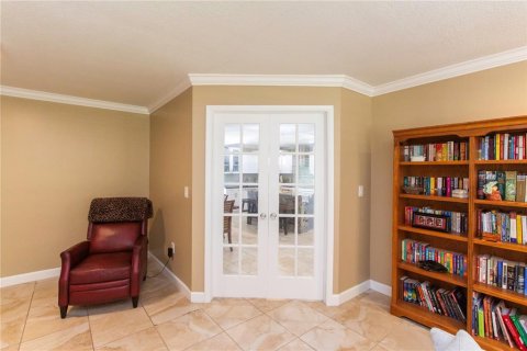 House in Tampa, Florida 3 bedrooms, 148.18 sq.m. № 1742770 - photo 11
