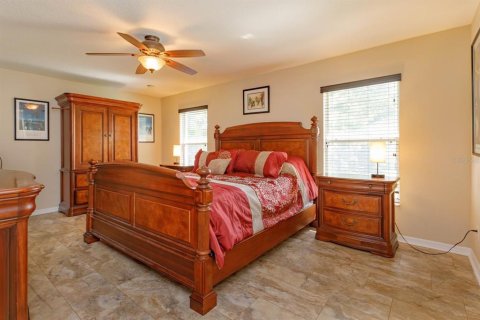 House in Eustis, Florida 3 bedrooms, 189.06 sq.m. № 2134343 - photo 14