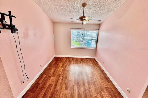 Condominio en alquiler en Orlando, Florida, 2 dormitorios, 93.65 m2 № 1562958 - foto 7