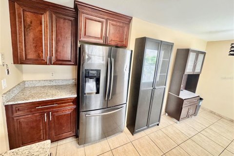 Condominio en alquiler en Orlando, Florida, 2 dormitorios, 93.65 m2 № 1562958 - foto 6