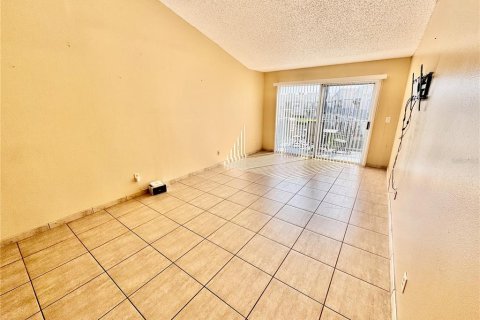 Condominio en alquiler en Orlando, Florida, 2 dormitorios, 93.65 m2 № 1562958 - foto 15