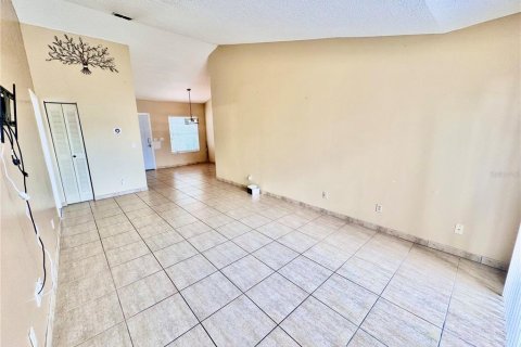 Condominio en alquiler en Orlando, Florida, 2 dormitorios, 93.65 m2 № 1562958 - foto 13