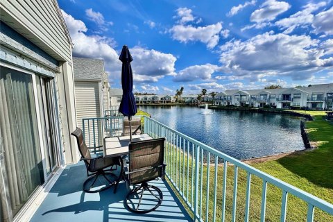 Condominio en alquiler en Orlando, Florida, 2 dormitorios, 93.65 m2 № 1562958 - foto 16