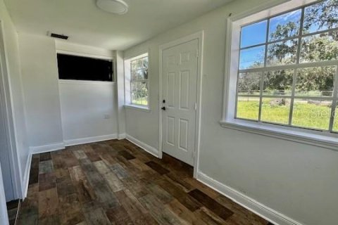 Villa ou maison à louer à Tampa, Floride: 3 chambres, 156.26 m2 № 1822564 - photo 5