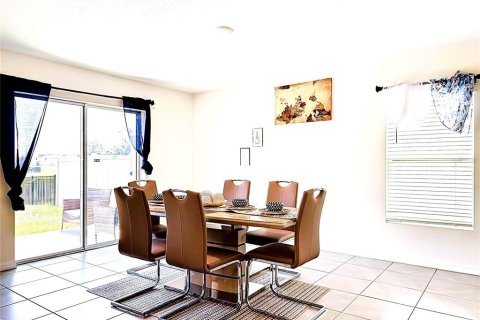 Casa en venta en Parrish, Florida, 4 dormitorios, 209.96 m2 № 2106775 - foto 9
