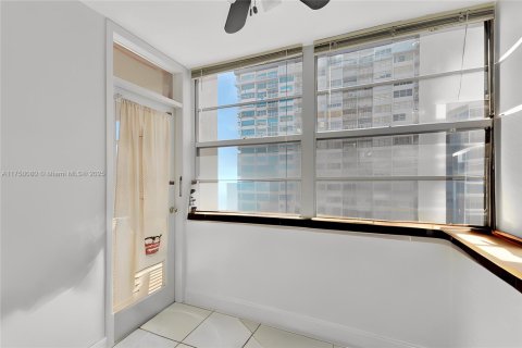 Copropriété à vendre à Aventura, Floride: 2 chambres, 145.39 m2 № 1729842 - photo 7