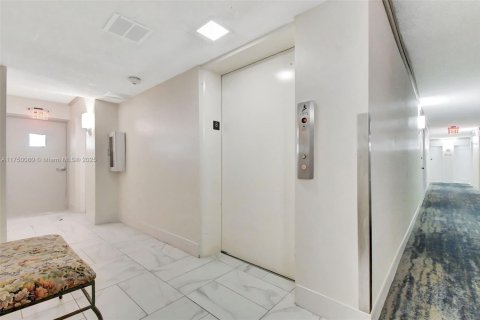 Copropriété à vendre à Aventura, Floride: 2 chambres, 145.39 m2 № 1729842 - photo 25