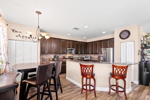 Villa ou maison à vendre à Royal Palm Beach, Floride: 4 chambres, 230.21 m2 № 2146251 - photo 8