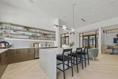 Снять в аренду квартиру в Сент-Питерсберг, Флорида 5 комнат, 71.07м2, № 1308652 - фото 4