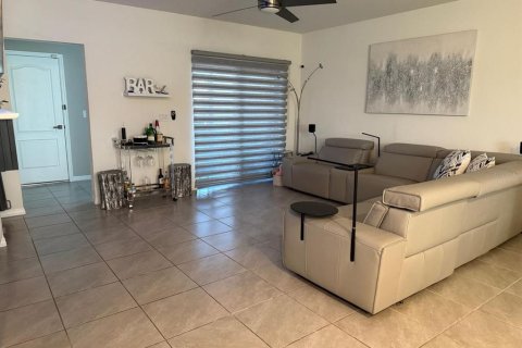 Townhouse in Kissimmee, Florida 3 bedrooms, 150.87 sq.m. № 1690223 - photo 7