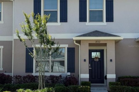 Townhouse in Kissimmee, Florida 3 bedrooms, 150.87 sq.m. № 1690223 - photo 1