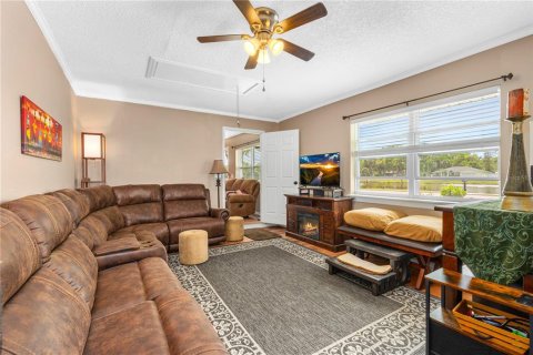 House in Edgewater, Florida 4 bedrooms, 180.6 sq.m. № 1613802 - photo 16