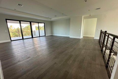 House in Palm Beach Gardens, Florida 5 bedrooms, 560.48 sq.m. № 2261883 - photo 30