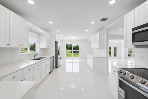 Villa ou maison à louer à Parkland, Floride: 4 chambres, 530.56 m2 № 2178087 - photo 24