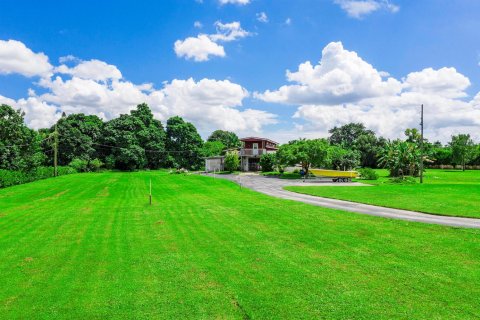 Villa ou maison à louer à Parkland, Floride: 4 chambres, 530.56 m2 № 2178087 - photo 11