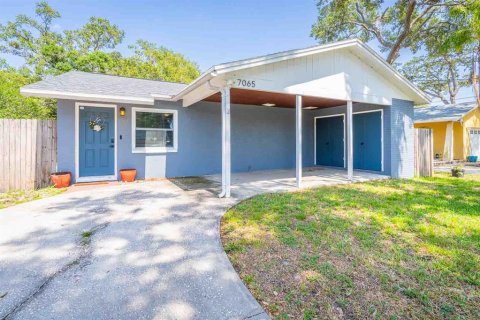 House in Pinellas Park, Florida 2 bedrooms, 107.3 sq.m. № 1767660 - photo 26