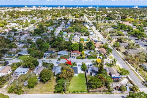 House in Delray Beach, Florida 3 bedrooms, 100.15 sq.m. № 2057393 - photo 27