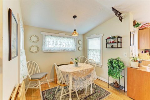 Villa ou maison à vendre à Bradenton, Floride: 1 chambre, 64.47 m2 № 1880493 - photo 4