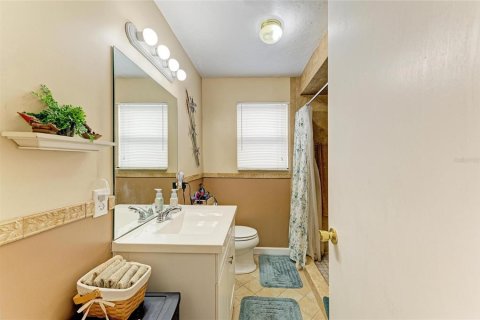 Villa ou maison à vendre à Bradenton, Floride: 1 chambre, 64.47 m2 № 1880493 - photo 11