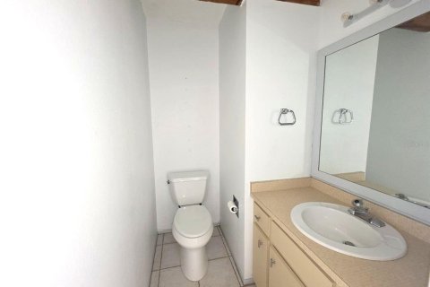 Appartement à louer à Englewood, Floride: 2 chambres, 93.65 m2 № 2111228 - photo 5
