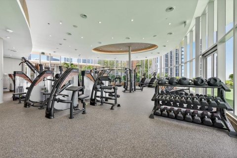Copropriété à vendre à Miami, Floride: 1 chambre, 98.38 m2 № 1893351 - photo 16