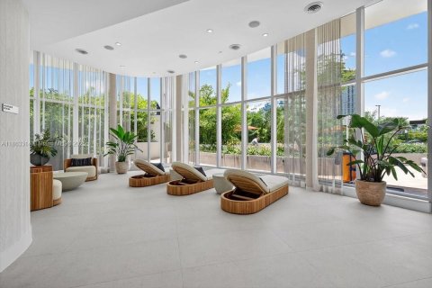Copropriété à vendre à Miami, Floride: 1 chambre, 98.38 m2 № 1893351 - photo 11