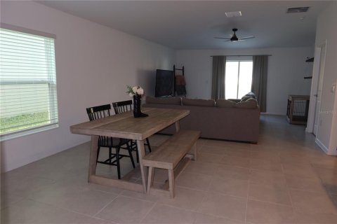 Villa ou maison à vendre à Groveland, Floride: 4 chambres, 168.8 m2 № 2105372 - photo 6