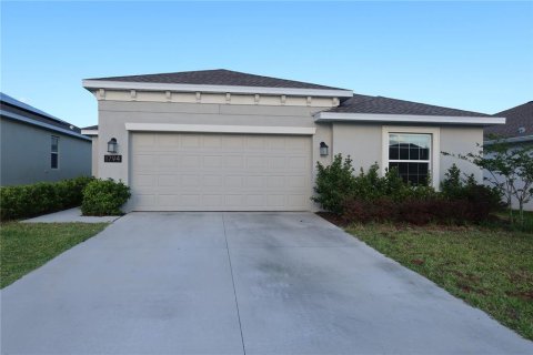 Villa ou maison à TRINITY LAKES à Groveland, Floride 4 chambres, 168.8 m2 № 2105372