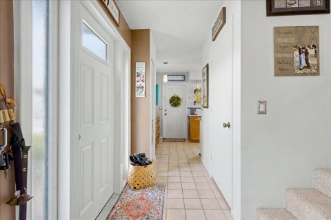 Touwnhouse à vendre à Jupiter, Floride: 2 chambres, 120.96 m2 № 2146216 - photo 3