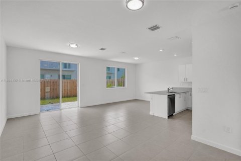 Купить таунхаус в Хомстед, Флорида 3 спальни, 148.64м2, № 1949311 - фото 10