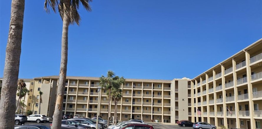 Condo in Bradenton, Florida, 2 bedrooms № 1719522