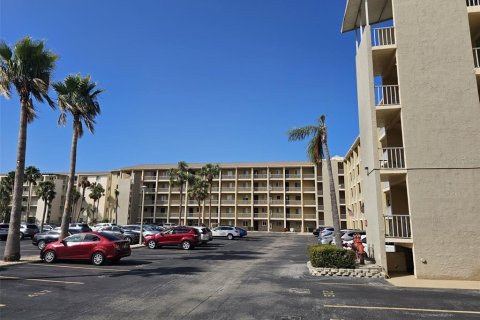 Condominio en venta en Bradenton, Florida, 2 dormitorios, 106.28 m2 № 1719522 - foto 4