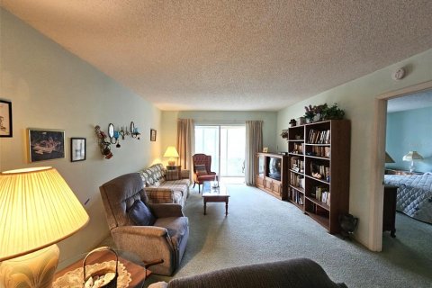 Condominio en venta en Bradenton, Florida, 2 dormitorios, 106.28 m2 № 1719522 - foto 13