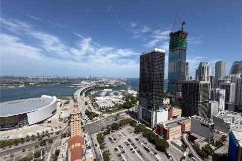 Condo in Miami, Florida, 3 bedrooms  № 2150424 - photo 16