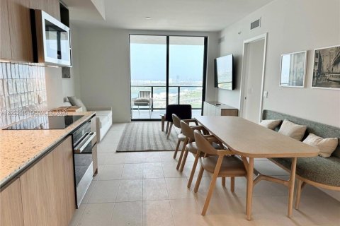 Купить кондоминиум в Майами, Флорида 3 спальни, 115.76м2, № 2150424 - фото 2
