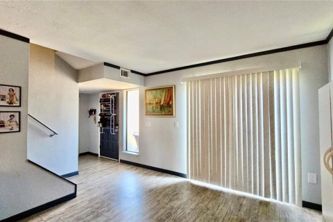 Touwnhouse à vendre à Lakeland, Floride: 3 chambres, 137.68 m2 № 1846982 - photo 3